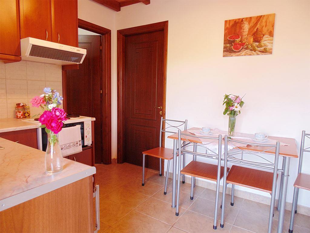 Christinas Apartments Ágios Matthaíos Kültér fotó